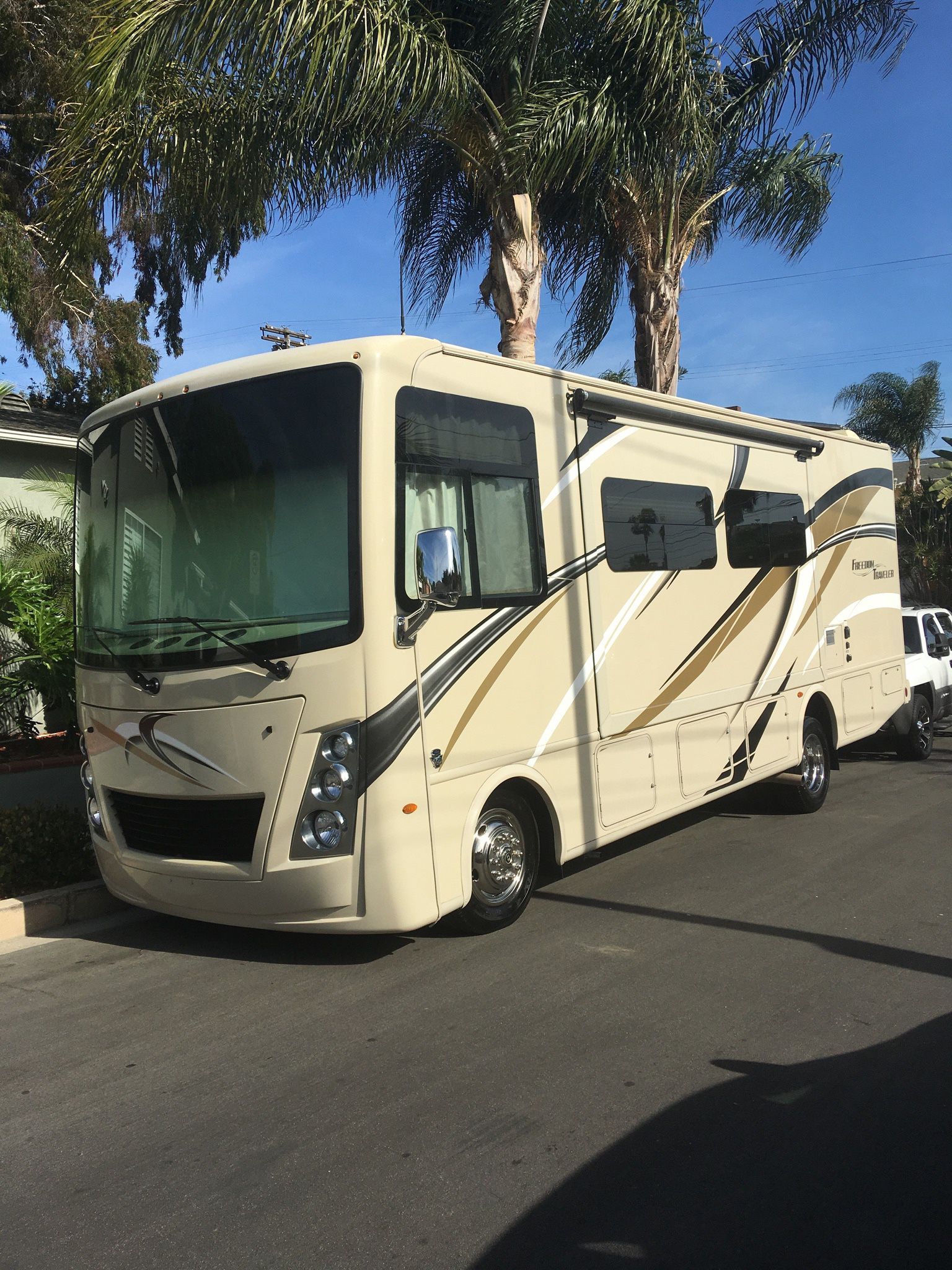 2018 Thor Motor Coach Freedom Traveler A27