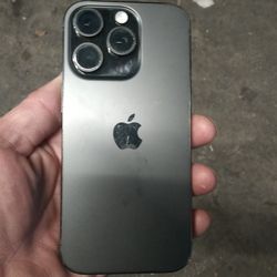 I phone 16 pro