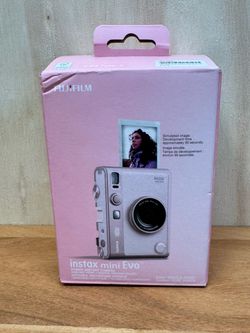 Brand new!! Fujifilm - instax mini Evo Instant Film Camera - Pink