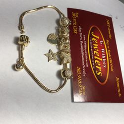 14 Kt Genuine Gold “pan” Bracelet With C.Z. Gems 
