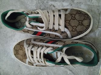 GUCCI TENNIS SHOES
