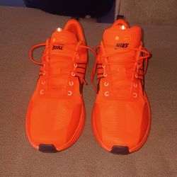 Nike Lunar Roam Hyper Crimson Orange 