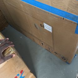 HKMLC Smart Board Explorer Elite 55