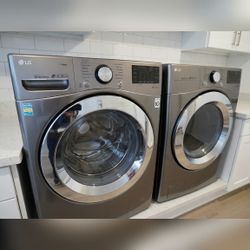 LG Washer / Dryer Available Late October - Excellent - Crozet, VA
