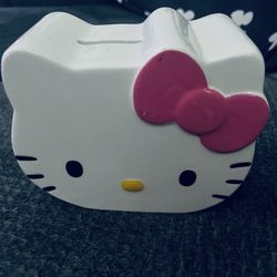 Hello kitty bank  (Firm)