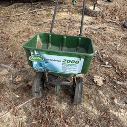 Scott's Speedy green 2000