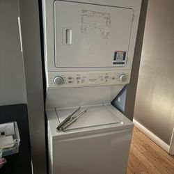 Stackable Washer and Dryer Set 