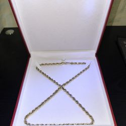 14kt Gold Chain 