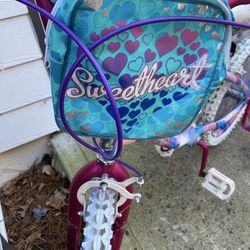 Dynacraft 18inch Girls Bike with helmet