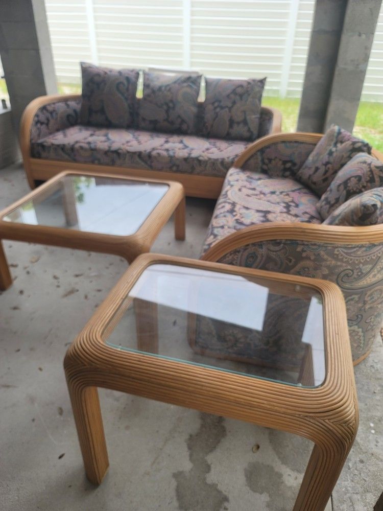 4 Pcs Sofa Set
