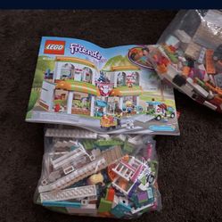 Lego friends pet shop Set (no Missing Pieces)