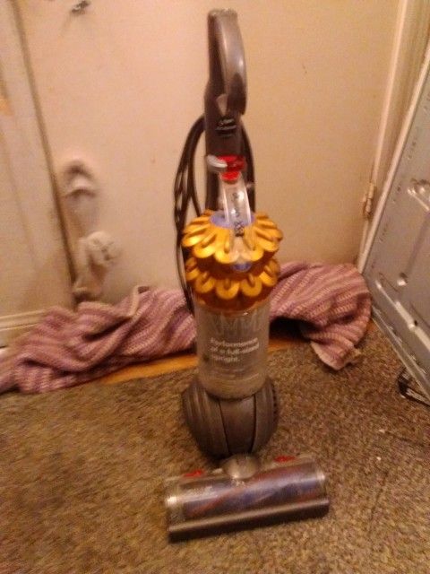 Dyson Dc50 Vacuum 