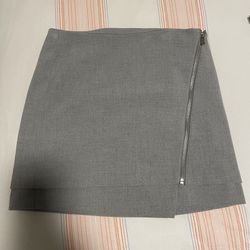 Gray Skirt 