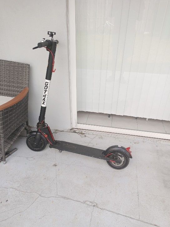 Scooter Electric