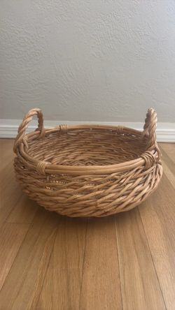 Round Wicker Basket with Handles