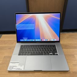 16" MacBook Pro Touchbar 1TB SSD*16GB RAM*2.3Ghz Intel 8 Core i9 