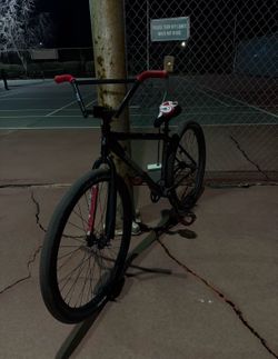 Throne 29er og shadow