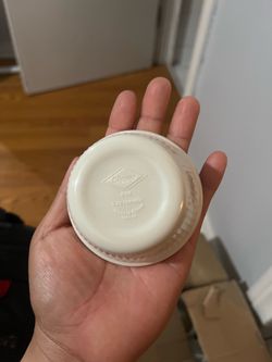 3 oz white sauce cups