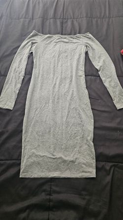 Long sleeve grey dress