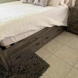 Bed and bed frame and 2 night stands 