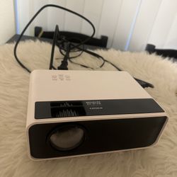 Mini Projector 