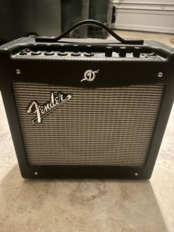 Fender Mustang Guitar Combo Amp