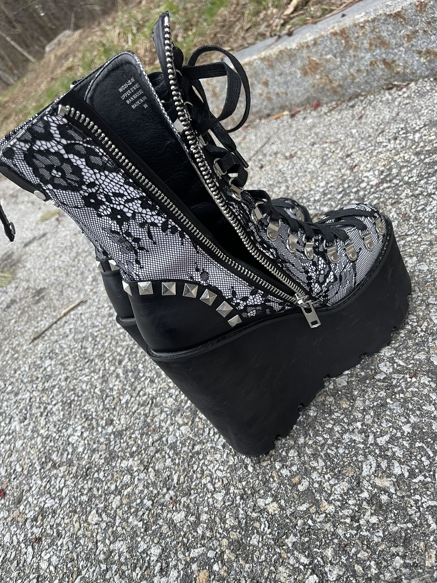 Black and White Demonia Platforms.