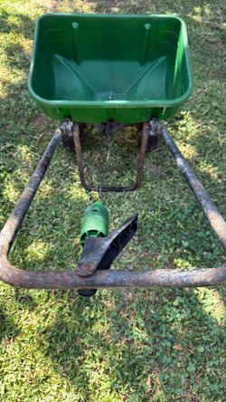 Scott turf builder