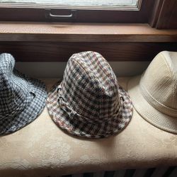 3 Vintage Woman’s Fedora Hats Size 7 1/8 - 7 1/4 $5 Ea Or $10 All 3