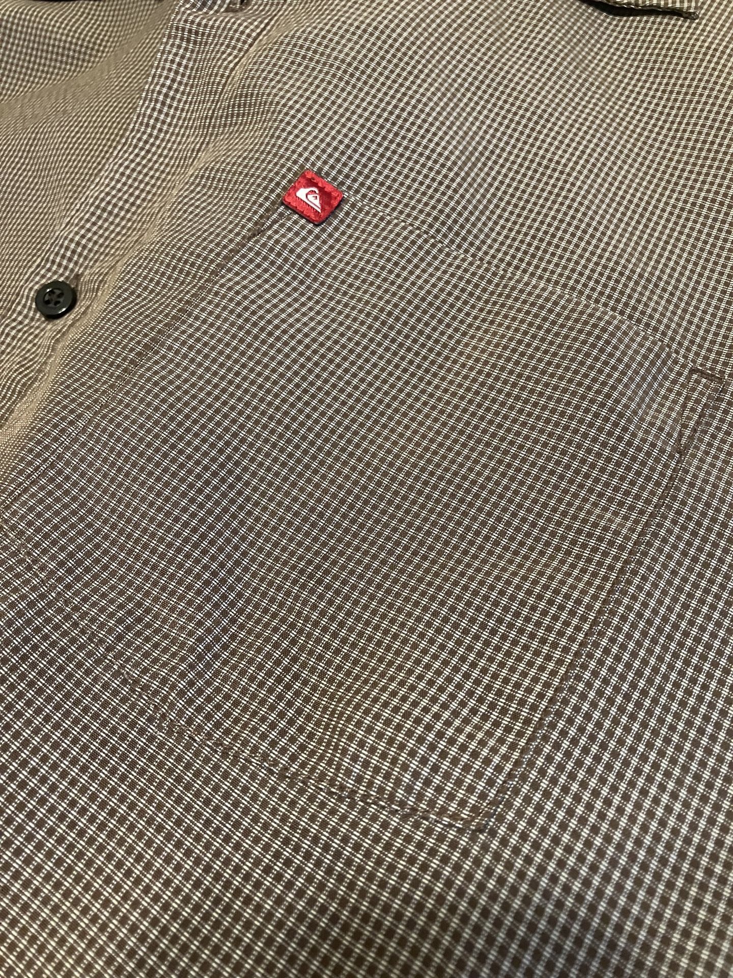 2000s Quiksilver Button Up