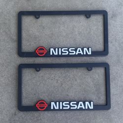 NISSAN PLASTIC LICENSE PLATE FRAME PAIR $25