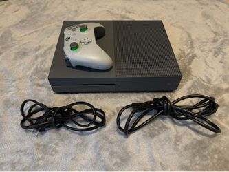 Xbox One S - Storm Gray - 1TB - 1 Controller, Power + HDMI - Works Perfectly