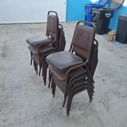 12 Stackable Guest Chairs 