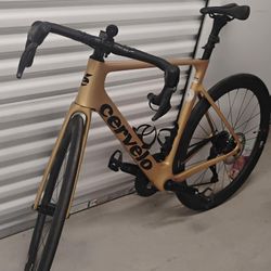 Cervèlo R5 Road bike 