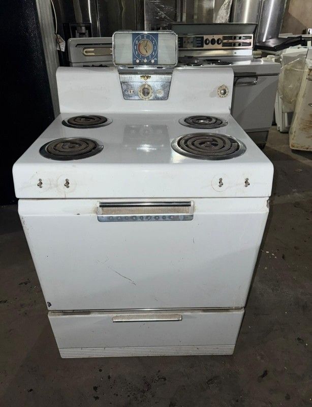 Antique Appliances Full Package
