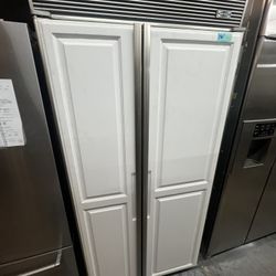 Subzero 36” Built In Refrigerator 2016