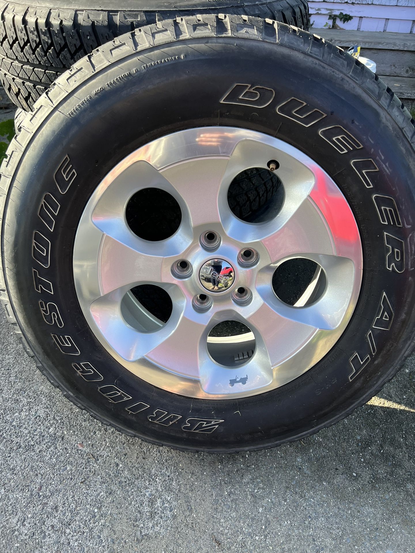 Like New Stock jeep Wrangler(2013) rims and tires