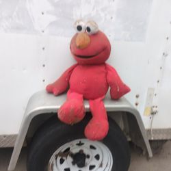 Big Elmo stuffy, Just Needs A Bath