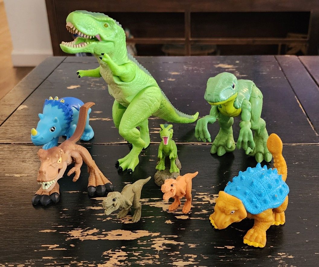 Dinosaur Figure Bundle