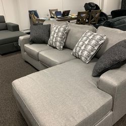 Lavernett 3-Piece Sectional
by Ashley