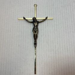 Vintage brass Christian crucifix wall hanger