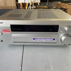Pioneer AV Receiver (VSX-D811S) 