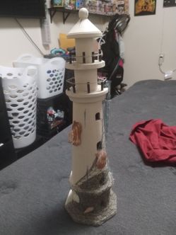 16" lighthouse