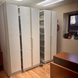 High-Density Mobile Shelving System | Professionals Rolling Filing Cabinet For Medical Clinic or Law Office