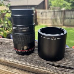 Canon Macro Lens 100mm f/2.8L