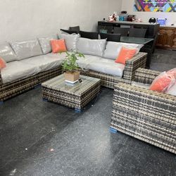 Outdoor Furniture Patio Furniture Sectional 100”x100” 