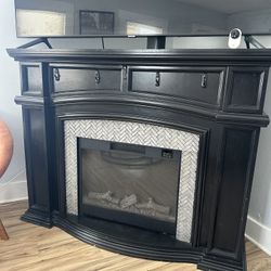 Electric Fireplace With Heater!