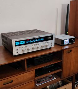 Marantz Stereo Receiver