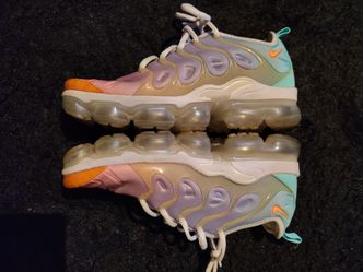 Nike vapor max "easter"