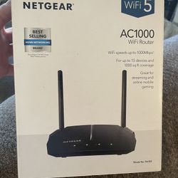Wi-Fi Router. Works Great, Like New. Only Used For A Couple Weeks While My Other Router Was Getting Fixed. 